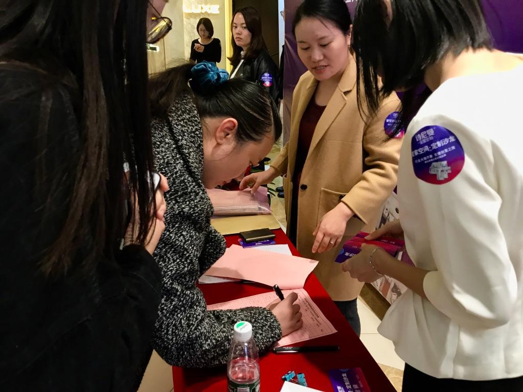 新领导者崛起!年轻球员表现出色,成为瞩目焦点 新领导者崛起!年轻球员表现出色,成为瞩目焦点